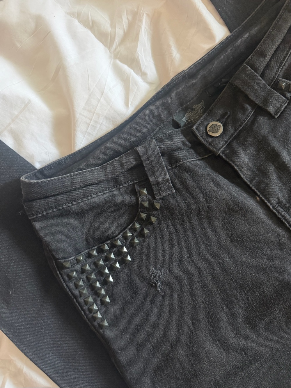 Harley-Davidson Women’s Rock Revival Stud-Detail Distressed Jeans - faded black
